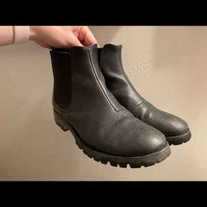 Wills Vegan Chelsea boot